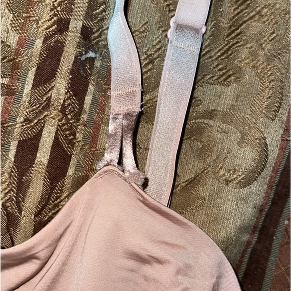 Victoria's Secret bra - Picture 2 of 6